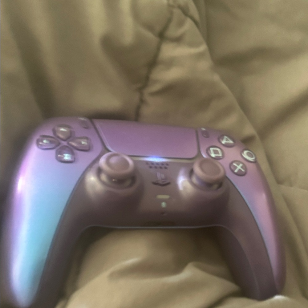 Purple Wireless Game Controller